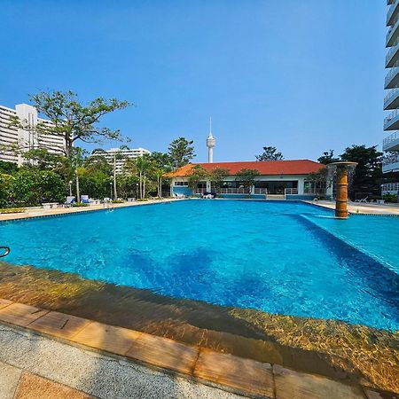 View Talay 5 Jomtien Beachfront Pattaya Eksteriør bilde
